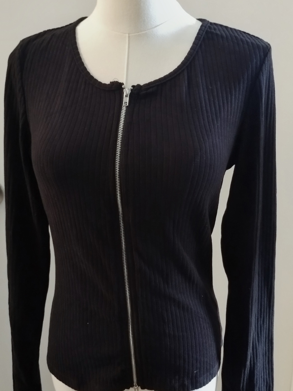 OGL Black Ribbed Zip-Front Long Sleeve Top
